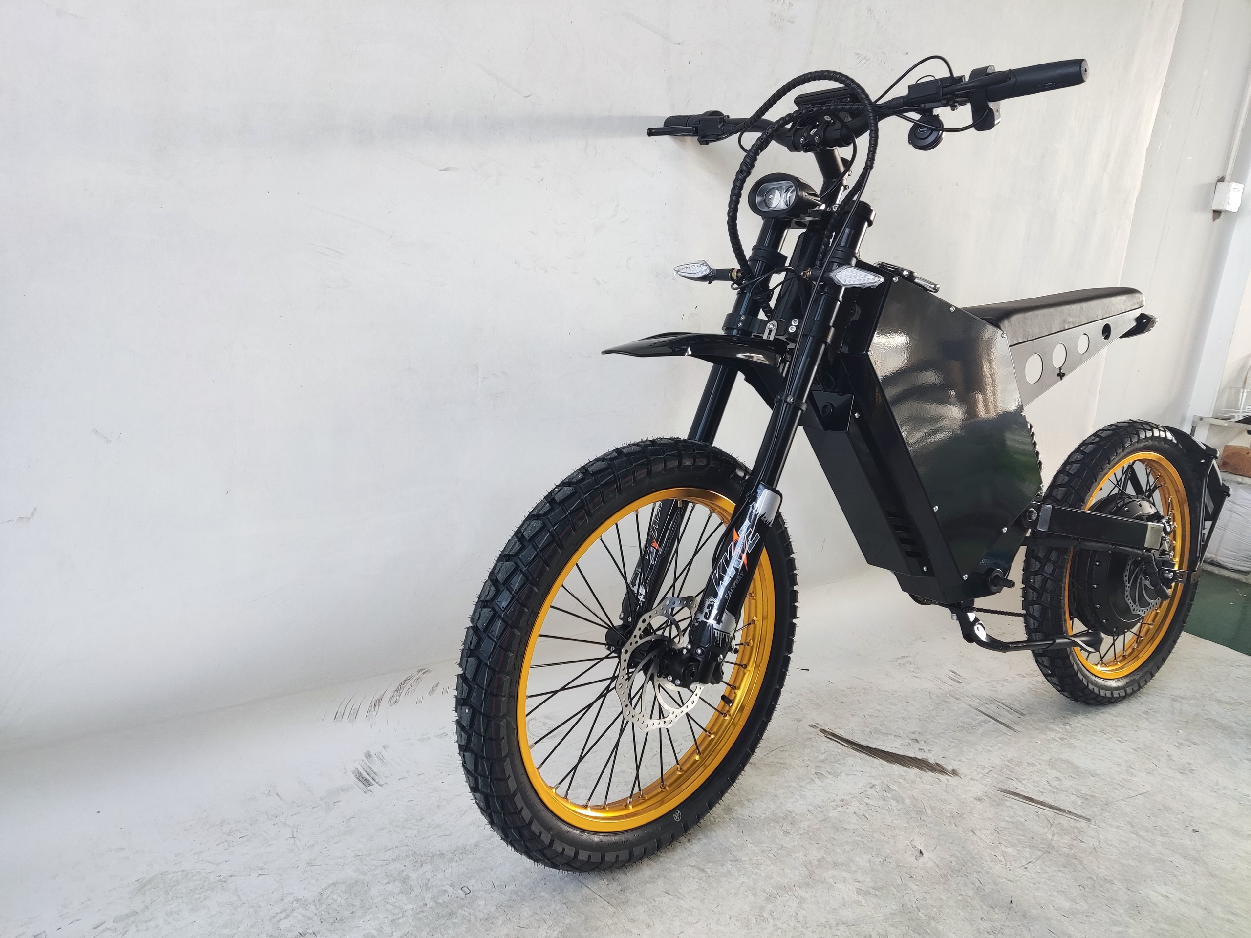2024 SS30 Electric Mountain Bike Most Powerful with 72V 8000W and 75AH Battery Stealth Bomber